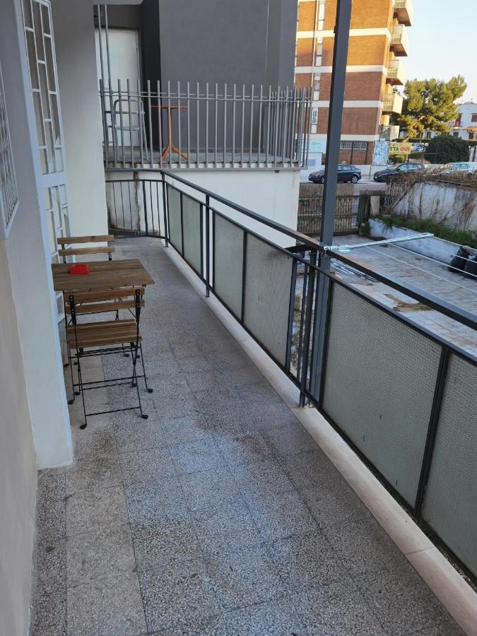 B&B Parco 2 Giugno バーリ エクステリア 写真